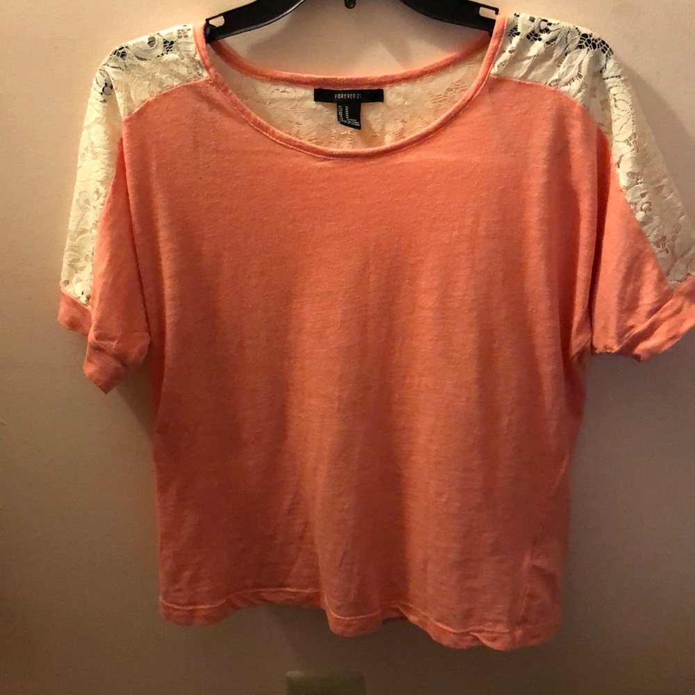 Peach top with lace flowers. Size Medium